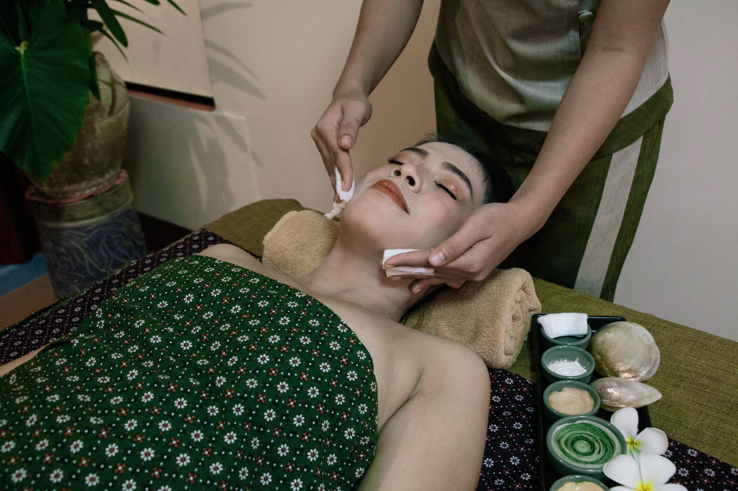 Phuket Thailand Phannara SPA Massage sale (Central Phuket)