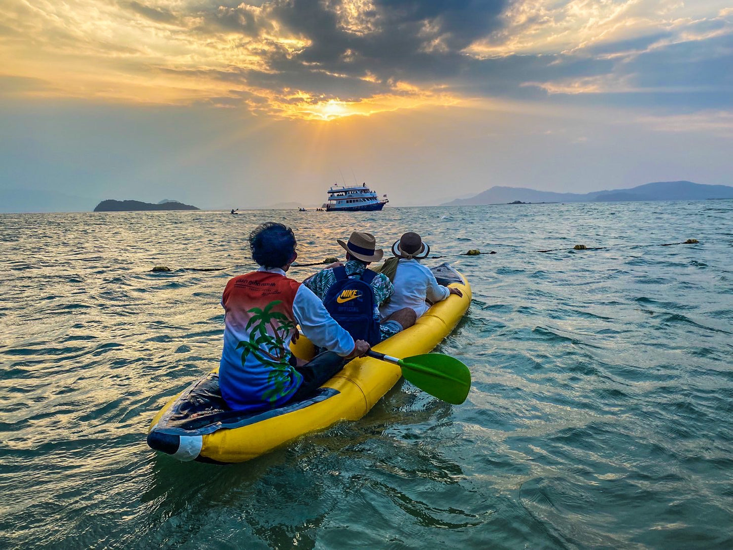 普吉岛 泰国 詹姆斯邦德岛（攀牙湾）大船之旅（60座） 