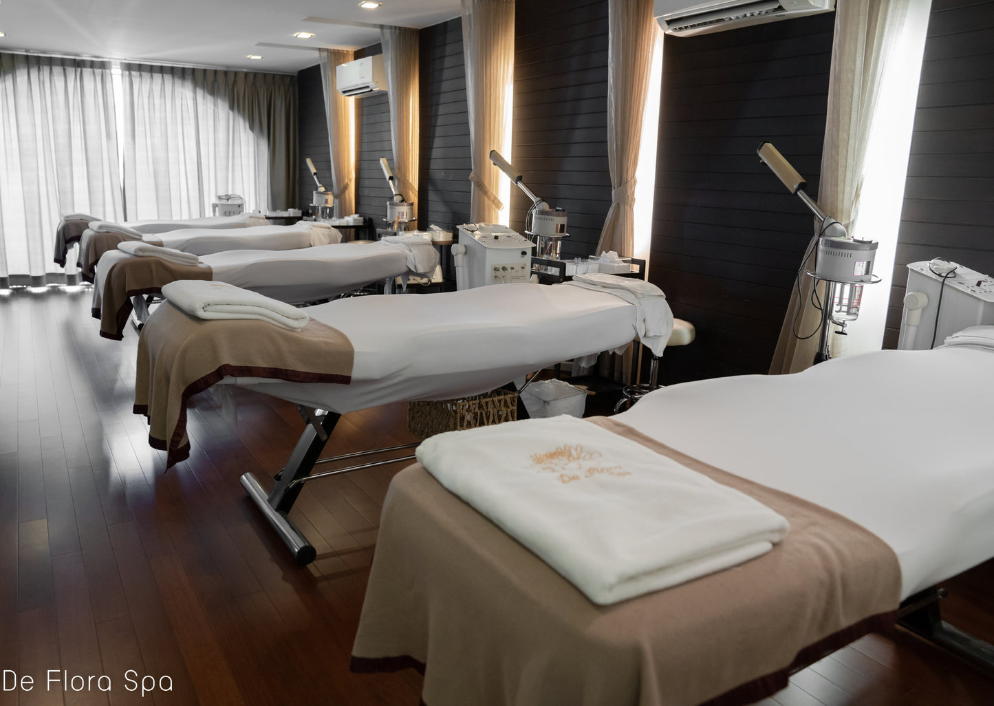 Phuket Thailand Best massage Deflora SPA Massage (Patong Beach)