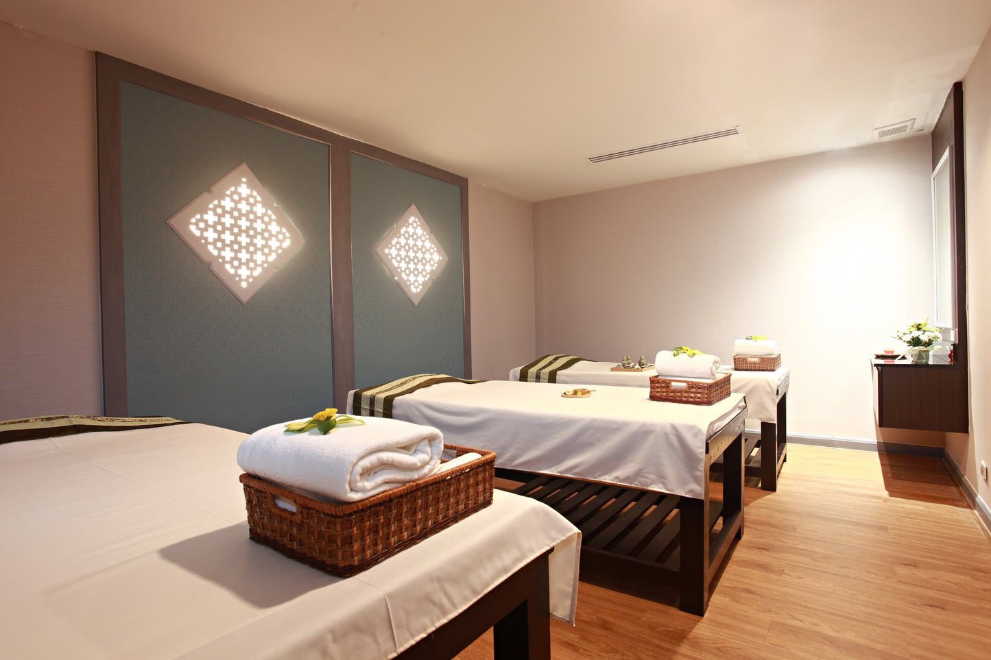 Phuket Thailand Orientara SPA massage (Patong beach)